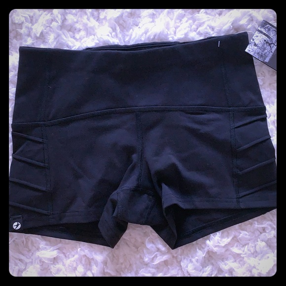 oiselle Pants - NWT Oiselle Aero Moto Spandex Shorts